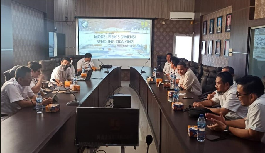 SURVEI LOKASI RENCANA BENDUNG CIKALONG